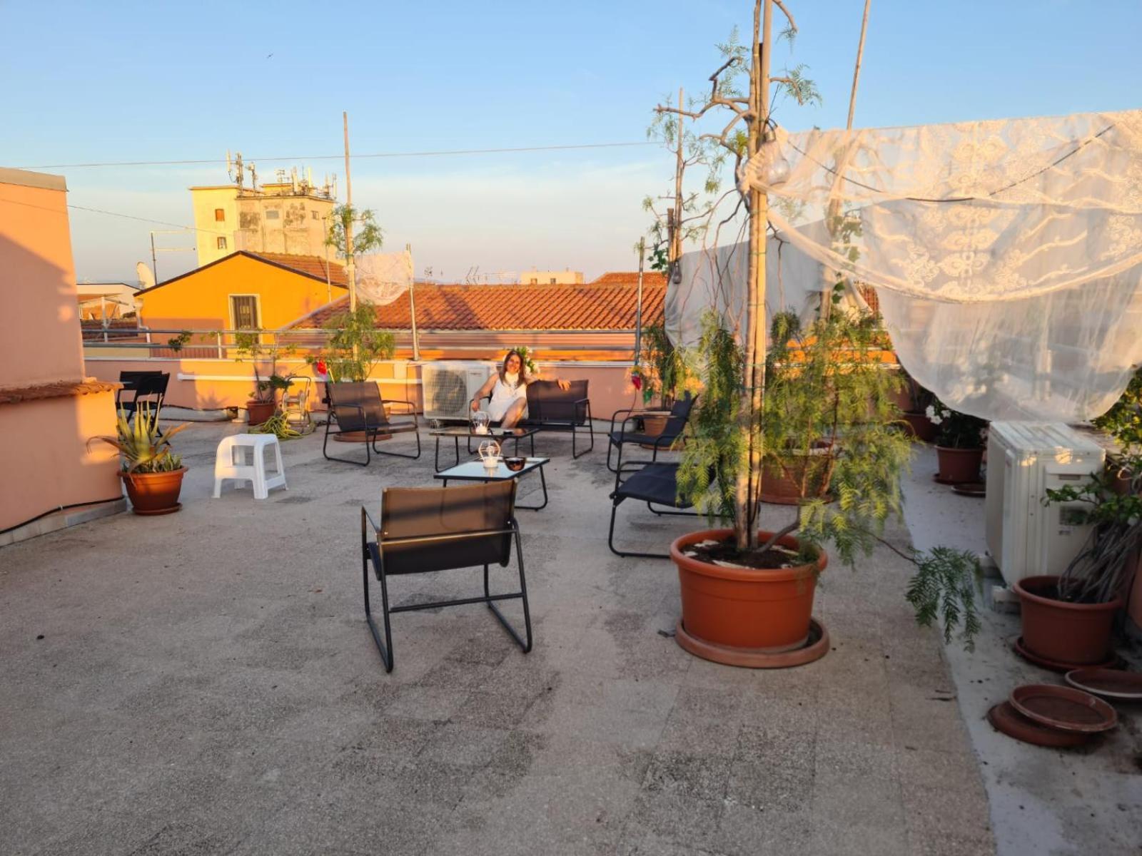 Le Stanze Di Ricci - Affittacamere Low Cost Lesina Ngoại thất bức ảnh